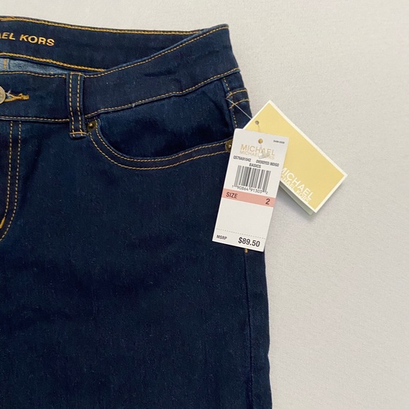 🆕MK-MICHAEL KORS DENIM SHORTS-NEW STYLISH MK LOGO - Picture 2 of 8